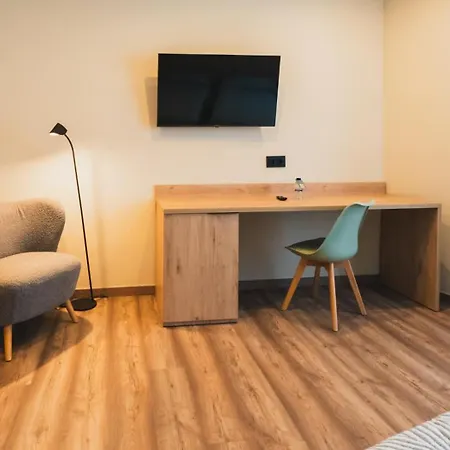Jardí Hotel 3*