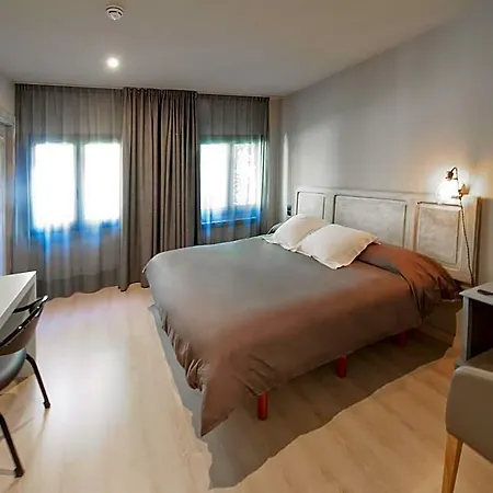 Hotel Jardi Mollerussa